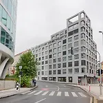Studio Mozart, Free Onsite Parking, Air Conditioning, 1Gbs Wifi