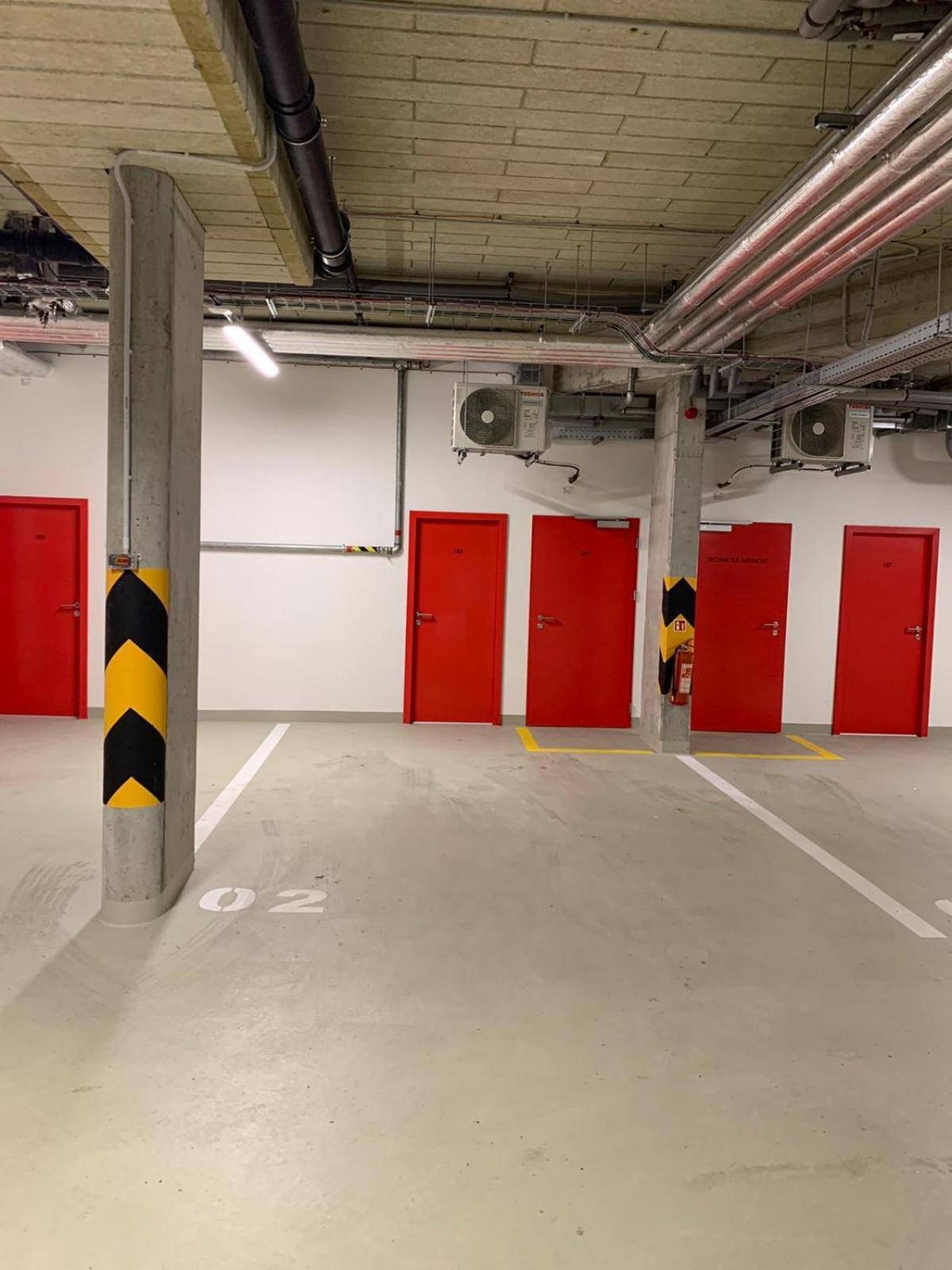 Apartment Mozart, Free Onsite Parking, Air Conditioning, 1gbs Wifi *